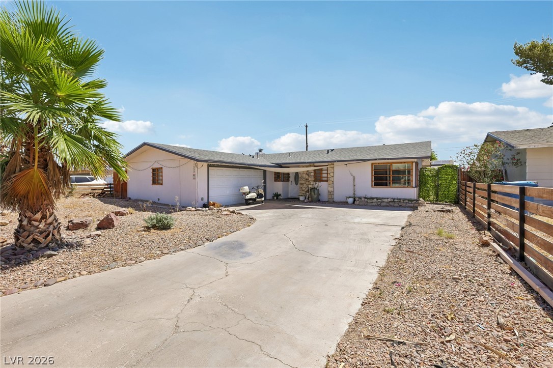1528 Saylor Way Las Vegas NV 89108