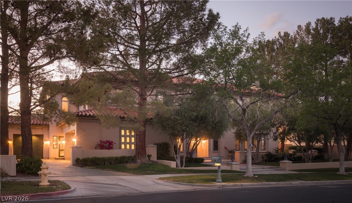 1413 Iron Hills Lane Las Vegas NV 89134