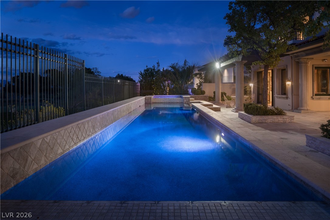 1413 Iron Hills Lane Las Vegas NV 89134