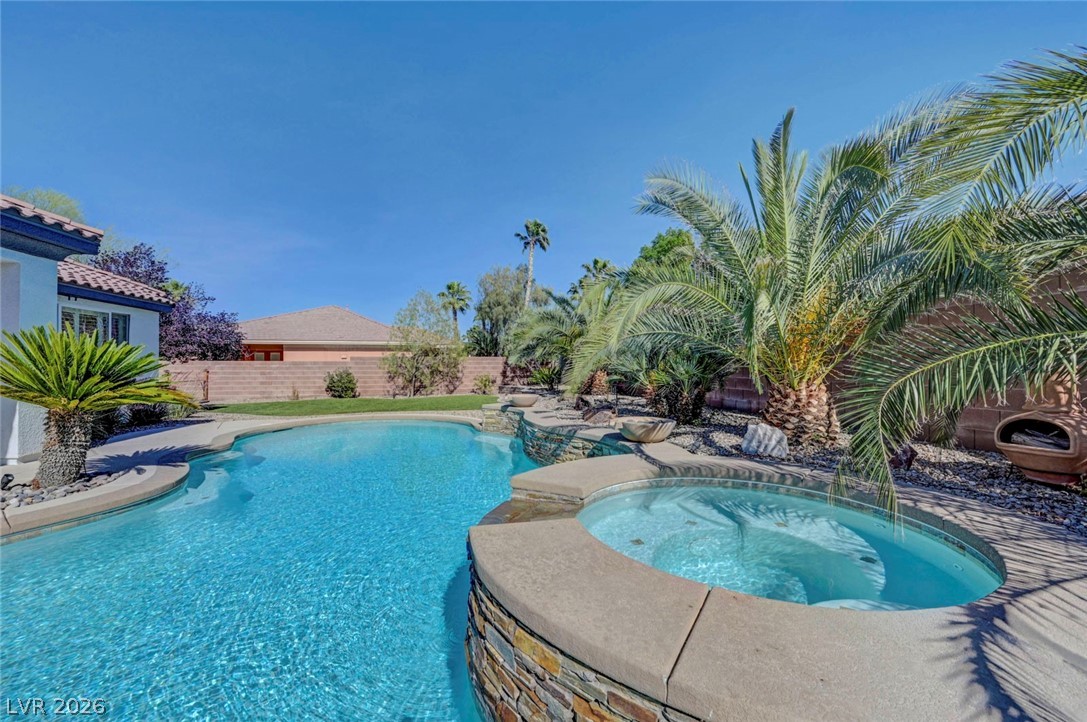 7103 April Wind Avenue Las Vegas NV 89131