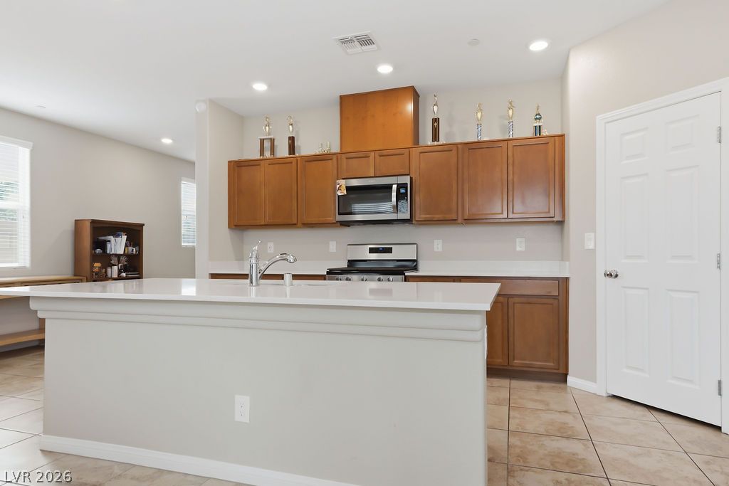 6812 Vacarez Drive Las Vegas NV 89149