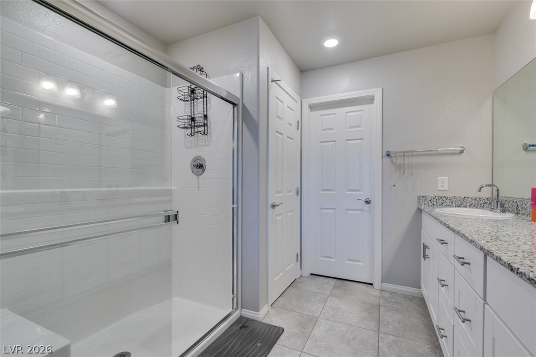 7239 Glimmer Point Street North Las Vegas NV 89084