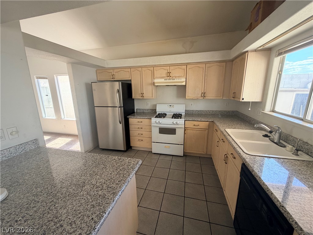 2810 Dorset Avenue Henderson NV 89074