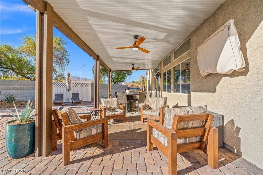 6717 Hawthorne Creek Court Las Vegas NV 89131