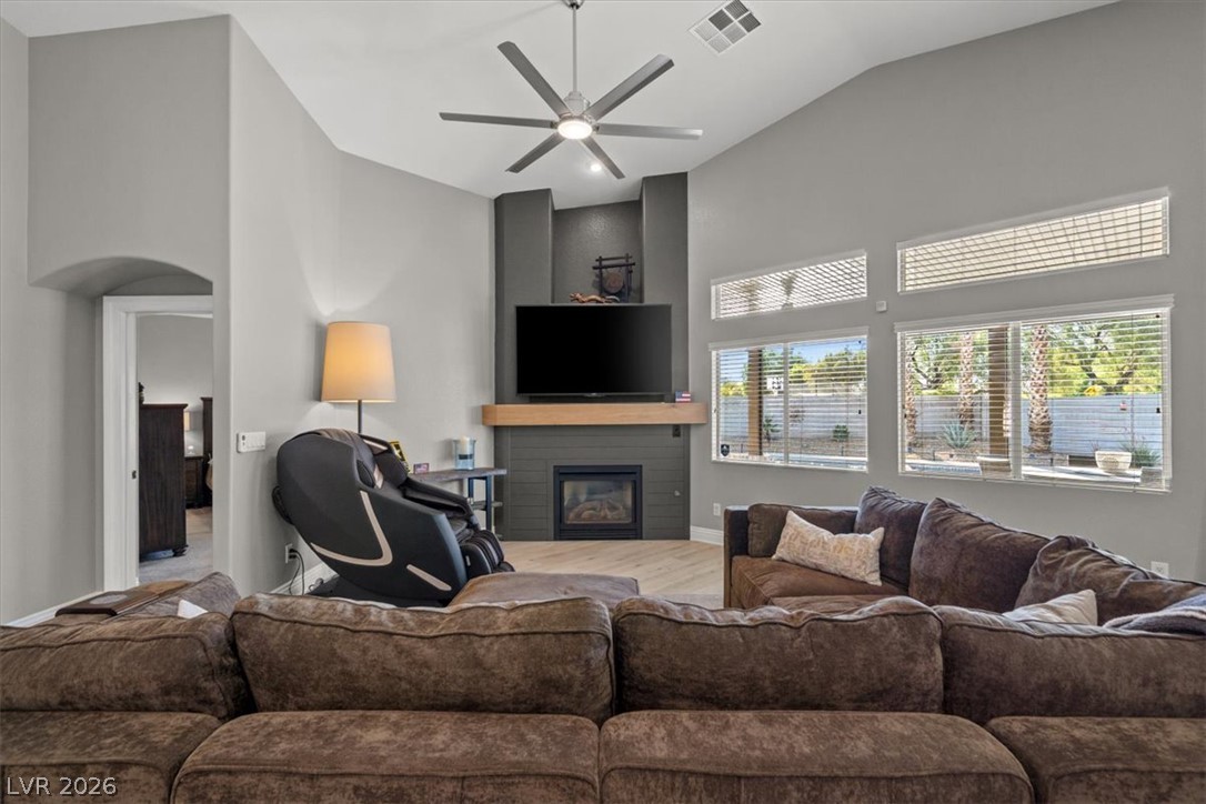 6717 Hawthorne Creek Court Las Vegas NV 89131
