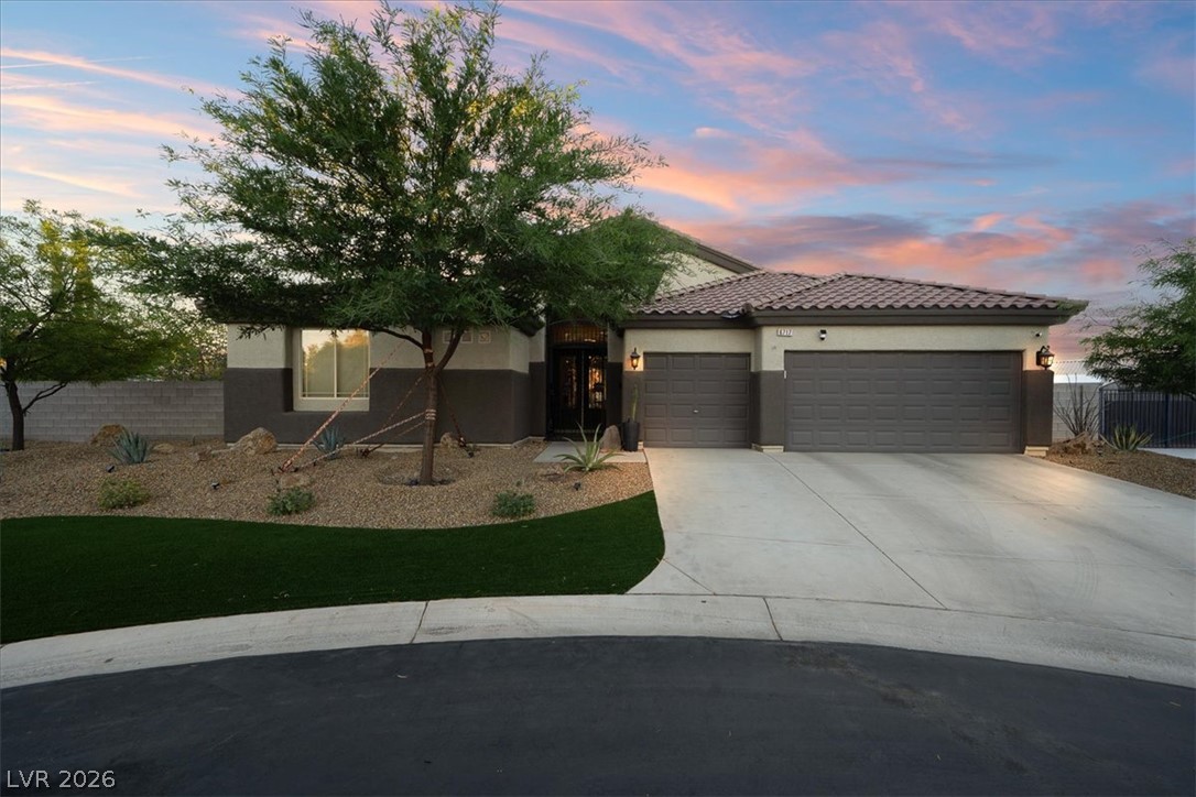 6717 Hawthorne Creek Court Las Vegas NV 89131