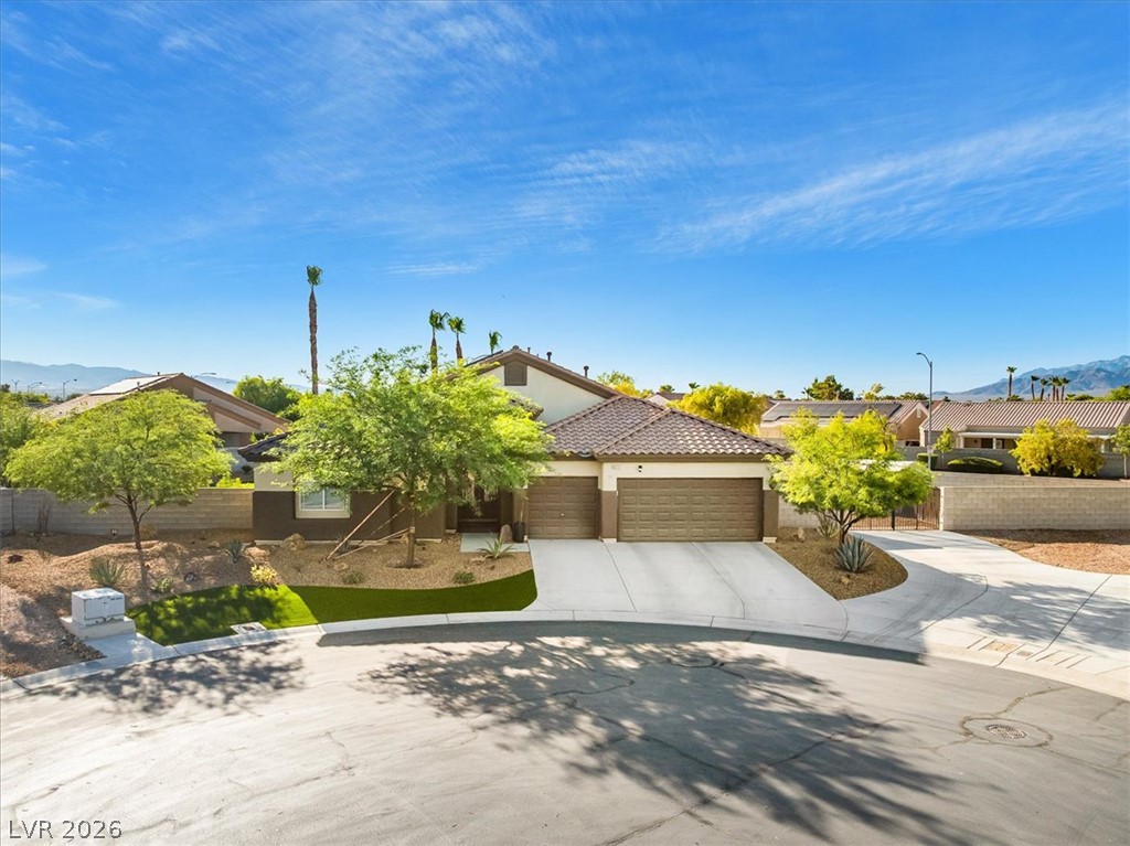 6717 Hawthorne Creek Court Las Vegas NV 89131