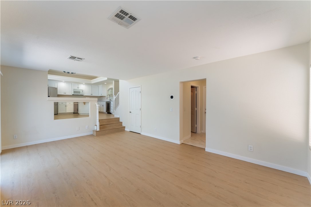 8872 Chapman Point Las Vegas NV 89129