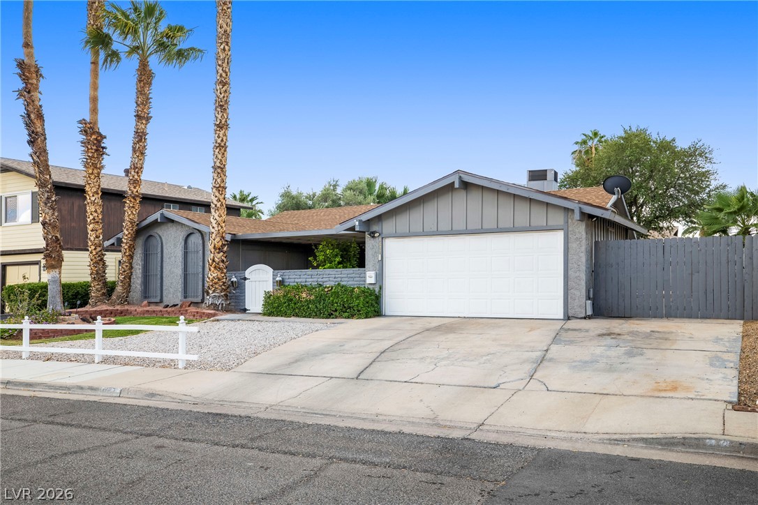 4677 La Fonda Drive Las Vegas NV 89121