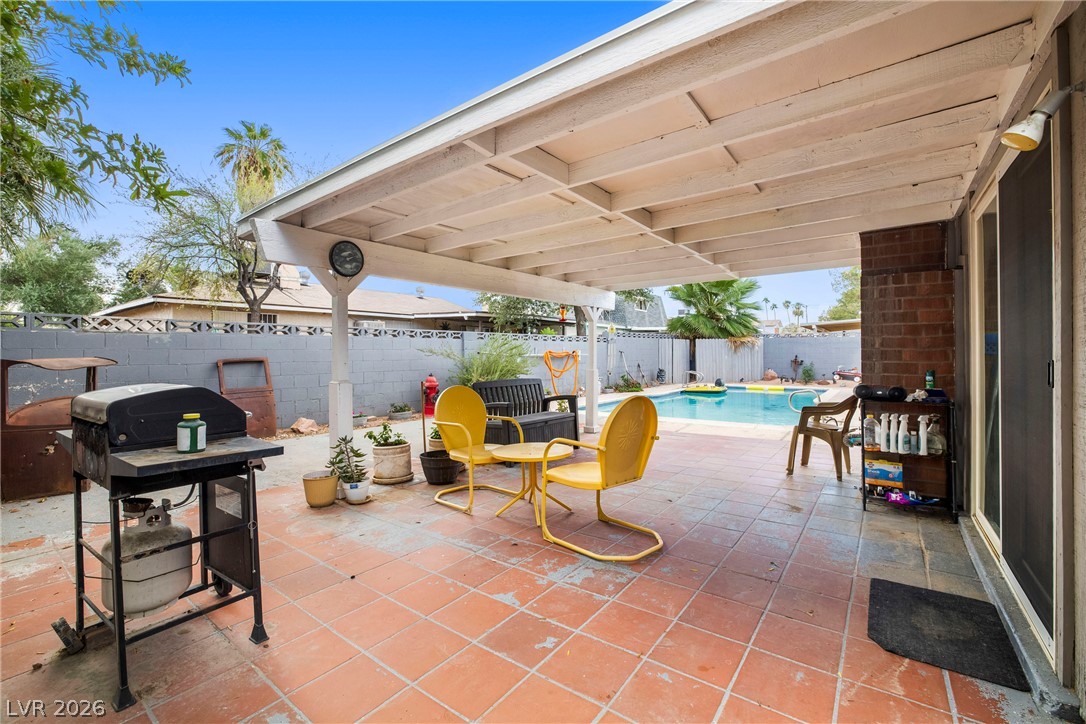 4677 La Fonda Drive Las Vegas NV 89121