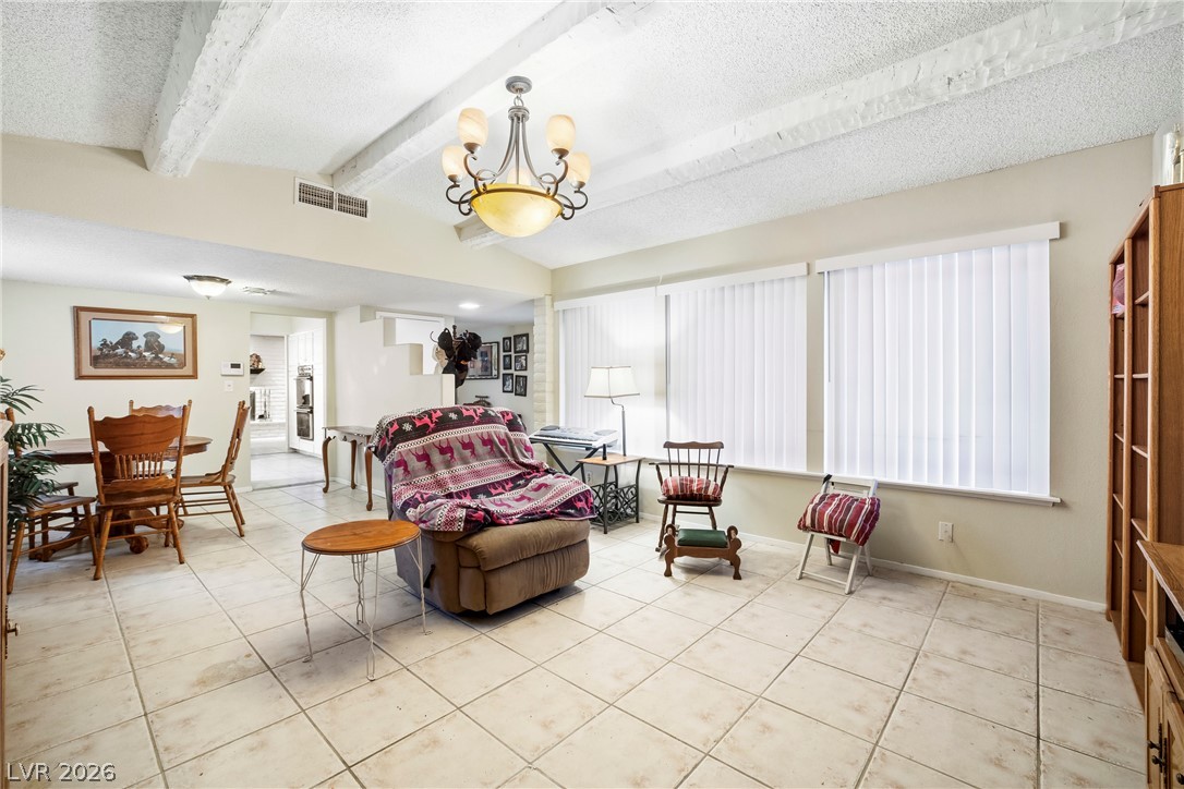 4677 La Fonda Drive Las Vegas NV 89121