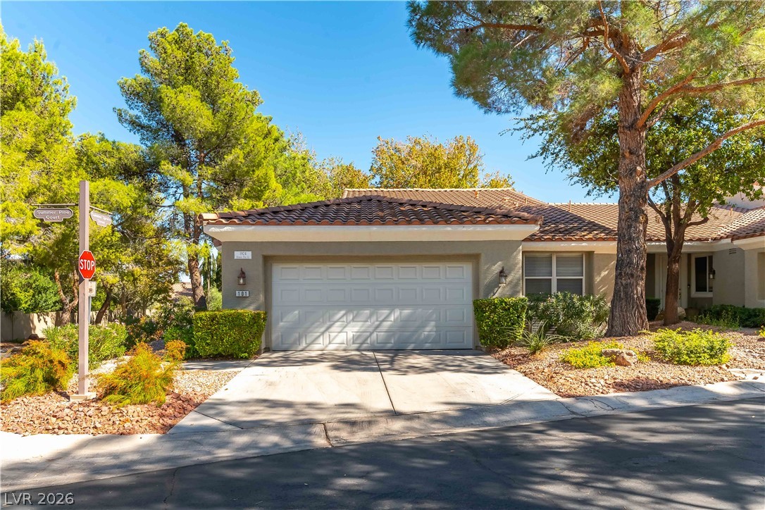 1924 Summer Pine Court 101 Las Vegas NV 89134