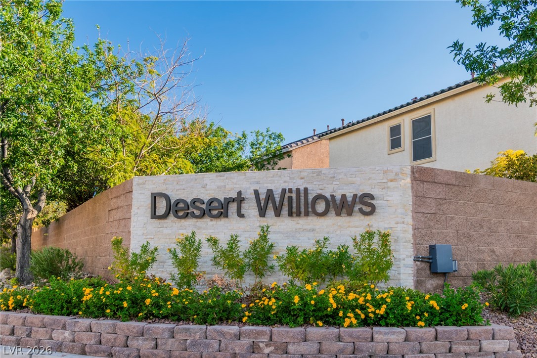 6309 Climbing Vine Avenue Las Vegas NV 89141