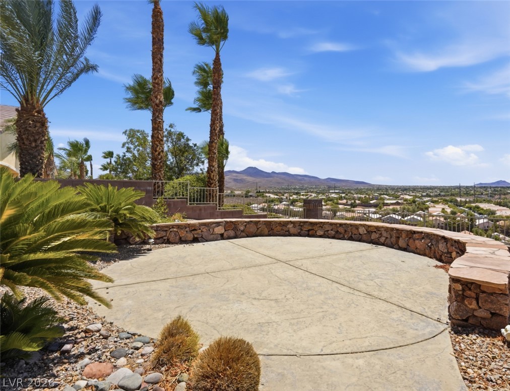 2266 Driftwood Tide Avenue Henderson NV 89052