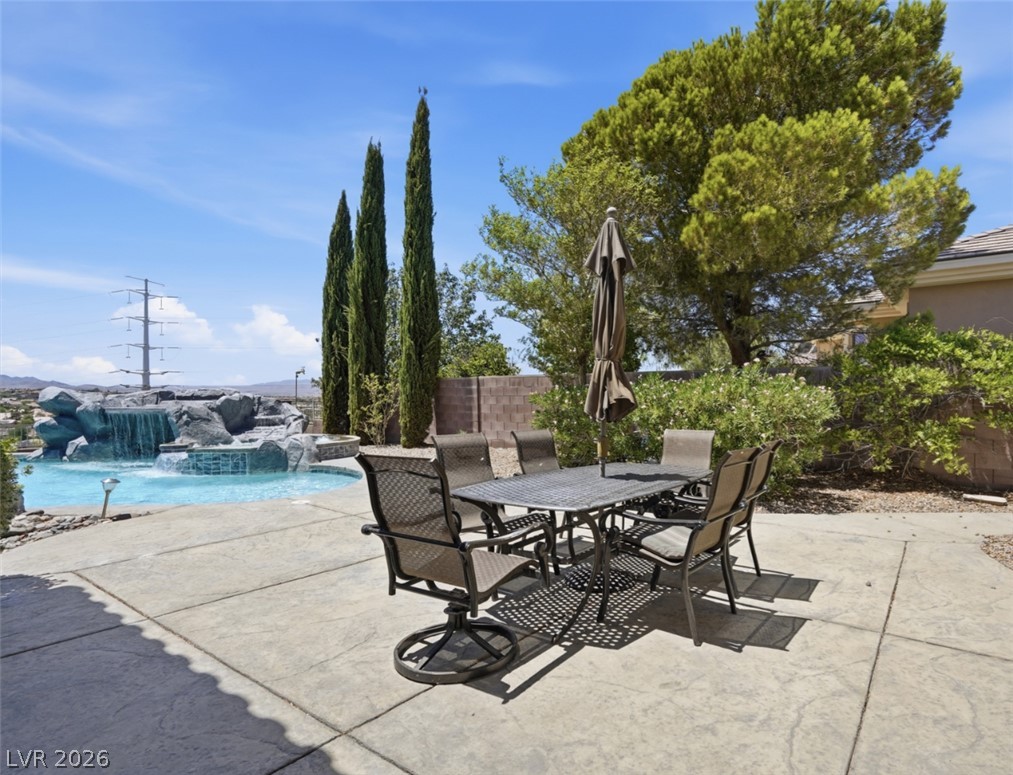 2266 Driftwood Tide Avenue Henderson NV 89052