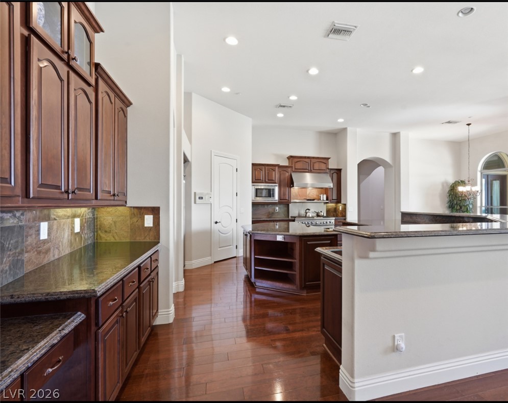 2266 Driftwood Tide Avenue Henderson NV 89052