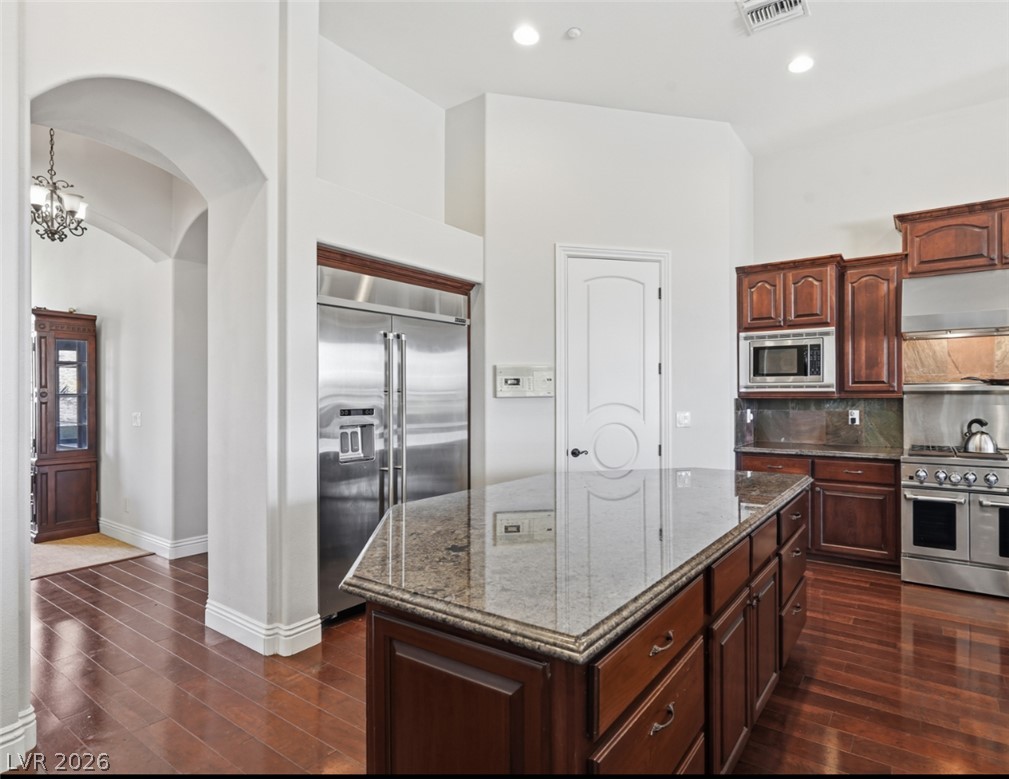 2266 Driftwood Tide Avenue Henderson NV 89052