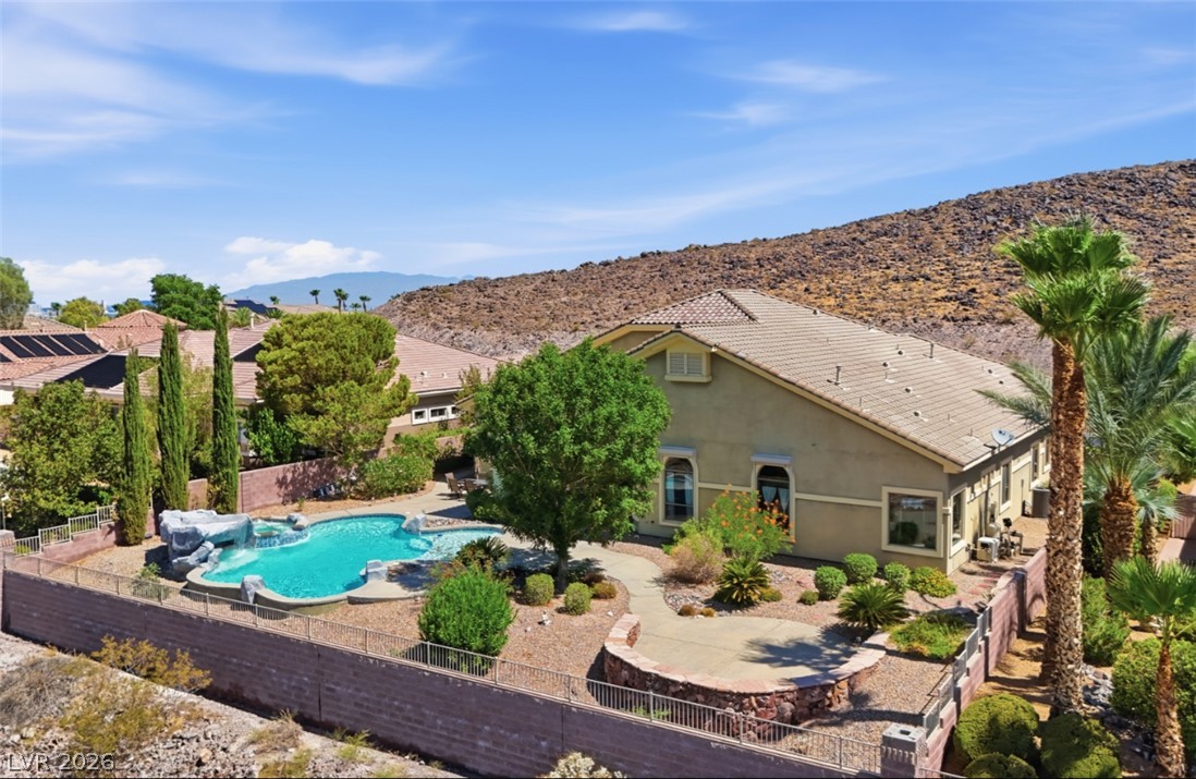 2266 Driftwood Tide Avenue Henderson NV 89052