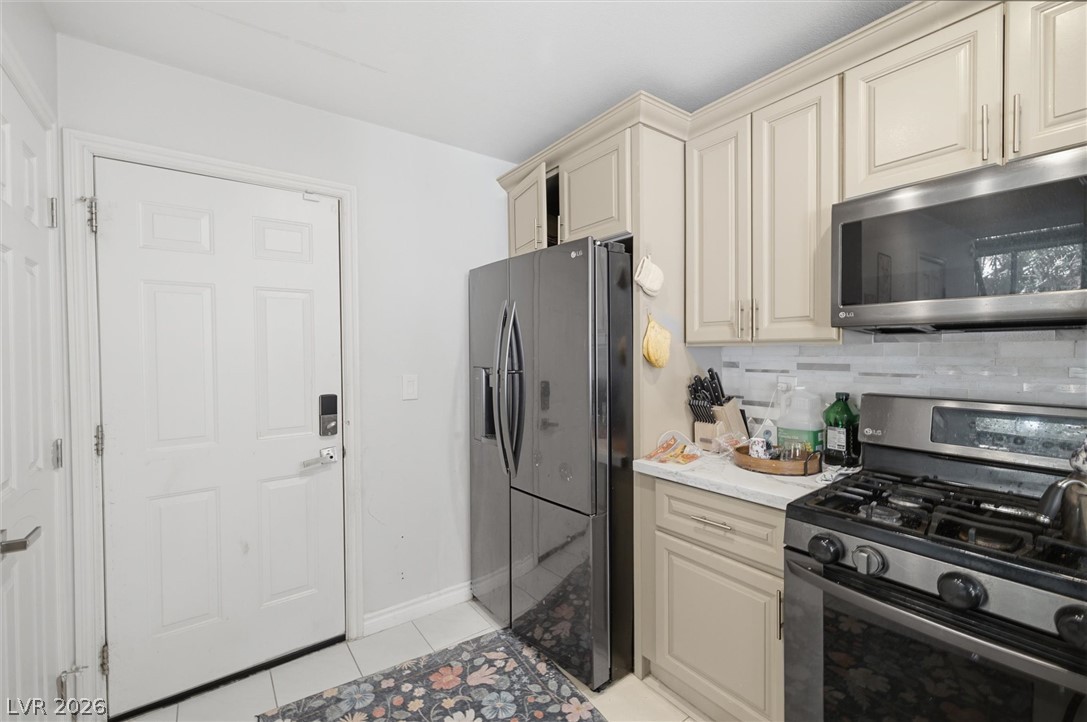 3305 Summerfield Lane Las Vegas NV 89117