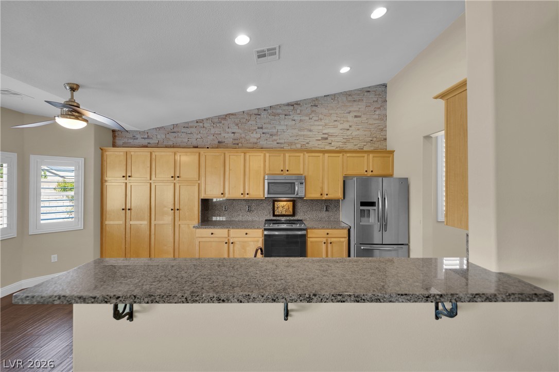 5812 Bargull Bay Avenue Las Vegas NV 89131
