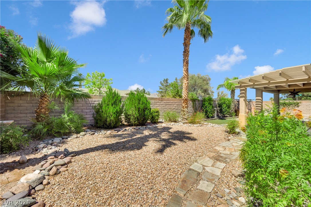 5812 Bargull Bay Avenue Las Vegas NV 89131