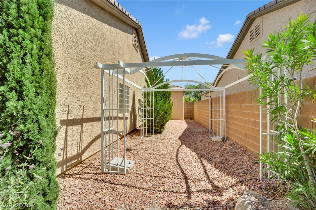 5812 Bargull Bay Avenue Las Vegas NV 89131
