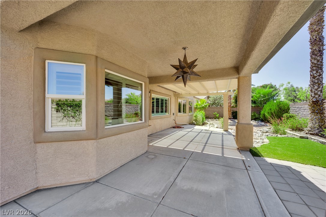 5812 Bargull Bay Avenue Las Vegas NV 89131