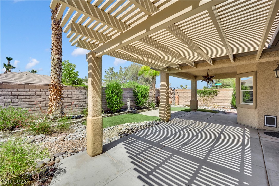 5812 Bargull Bay Avenue Las Vegas NV 89131