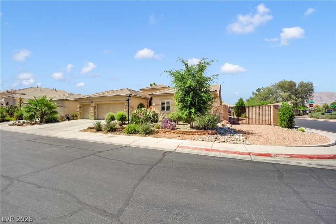 5812 Bargull Bay Avenue Las Vegas NV 89131