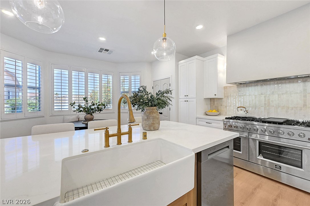 395 Suzanne Peak Court Henderson NV 89012