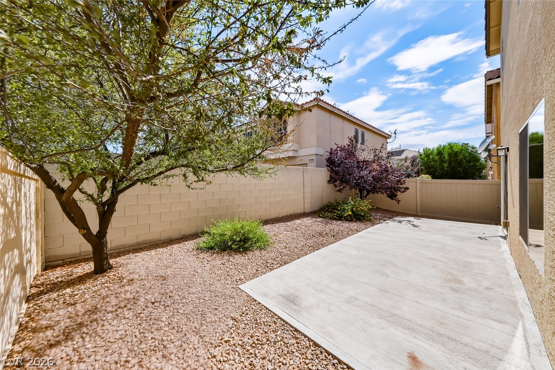 871 Patagonia Ridge Avenue Las Vegas NV 89183