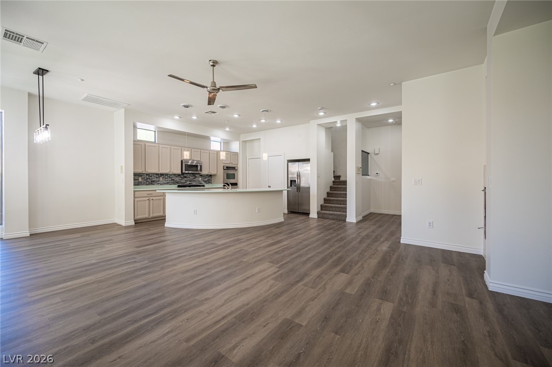 6471 Spiced Butter Rum Street North Las Vegas NV 89084