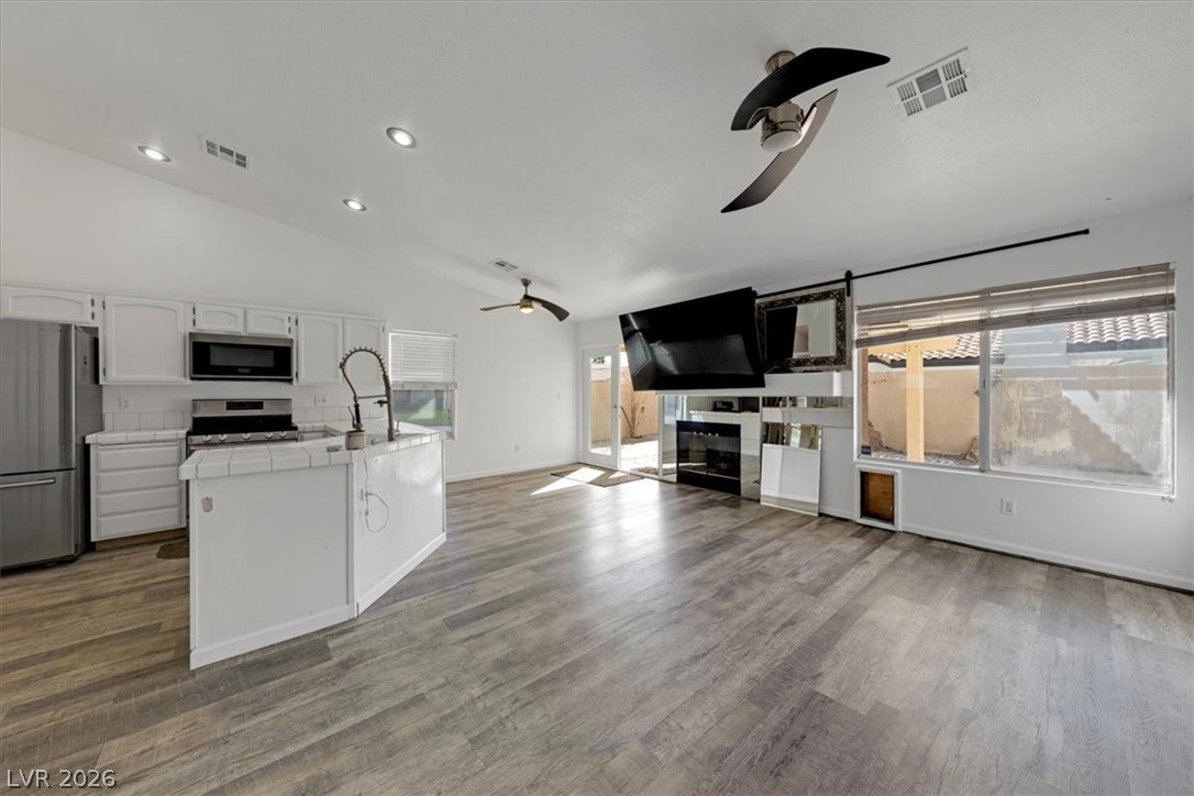 2305 Lone Ridge Court North Las Vegas NV 89032