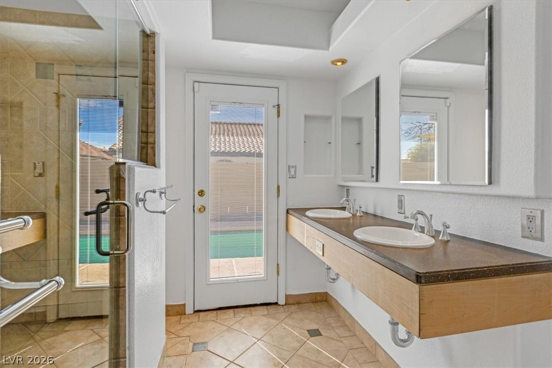 2305 Lone Ridge Court North Las Vegas NV 89032