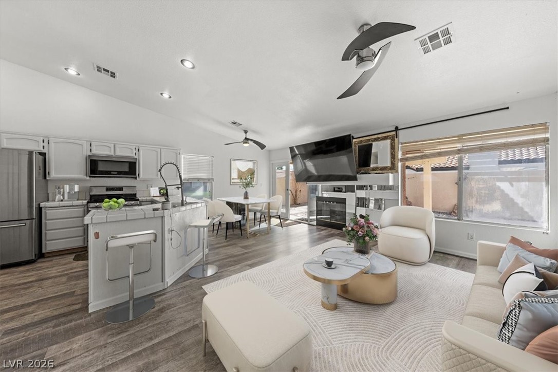 2305 Lone Ridge Court North Las Vegas NV 89032