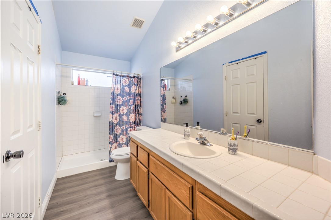 1204 Meridian Bay Drive Las Vegas NV 89128