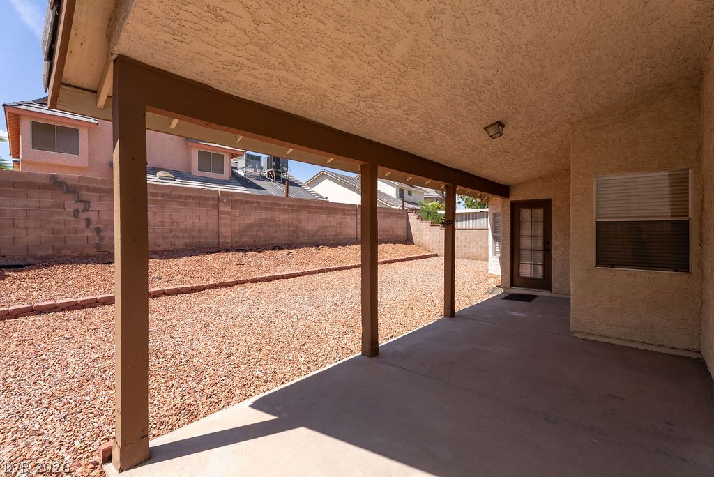 1735 Navarre Lane Henderson NV 89014