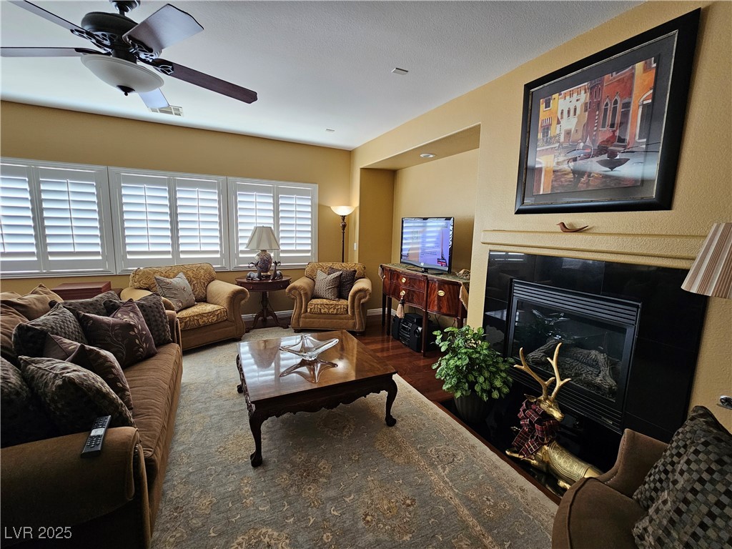 11329 Hedgemont Avenue Las Vegas NV 89138