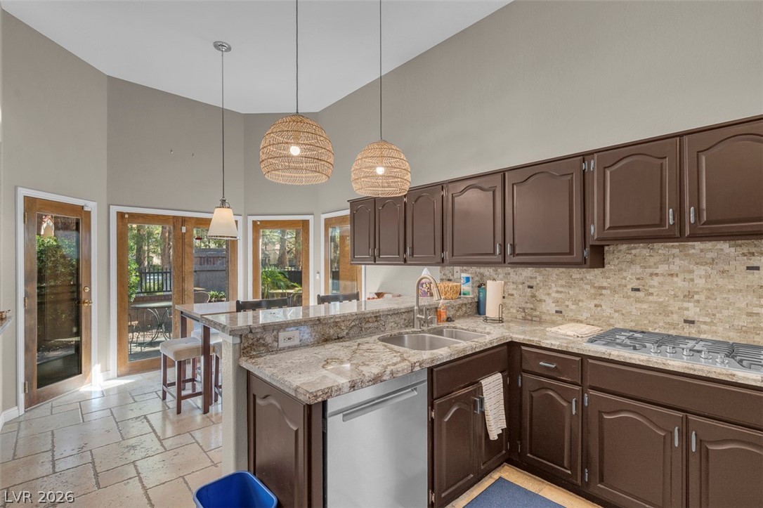 7176 Mission Hills Drive Las Vegas NV 89113