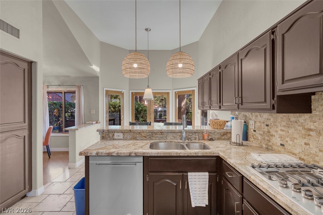 7176 Mission Hills Drive Las Vegas NV 89113