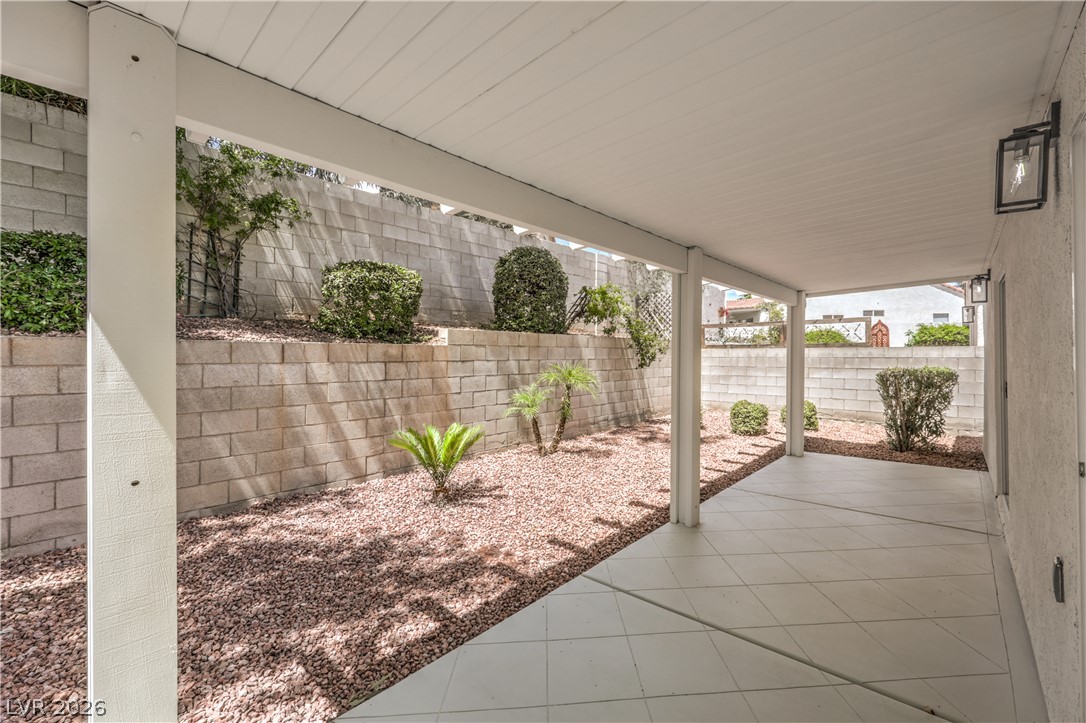 1841 Vista Pointe Avenue Henderson NV 89012