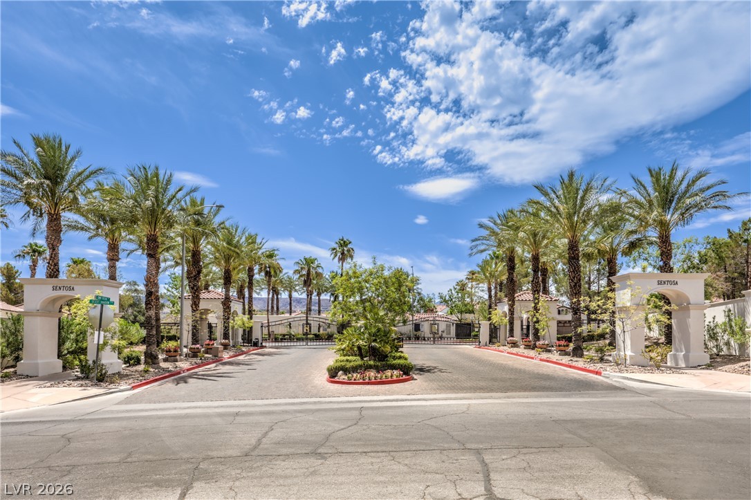 1841 Vista Pointe Avenue Henderson NV 89012