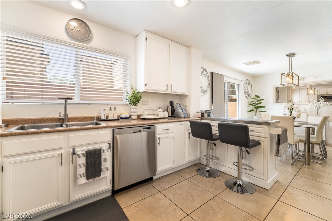 87 Glen Park Avenue Las Vegas NV 89183