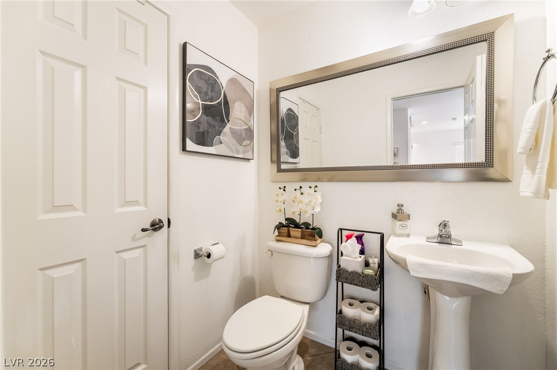 87 Glen Park Avenue Las Vegas NV 89183