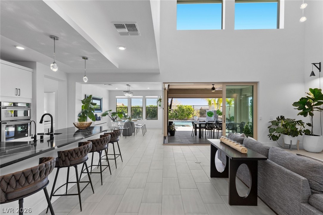 394 Prairie Sun Street Las Vegas NV 89138