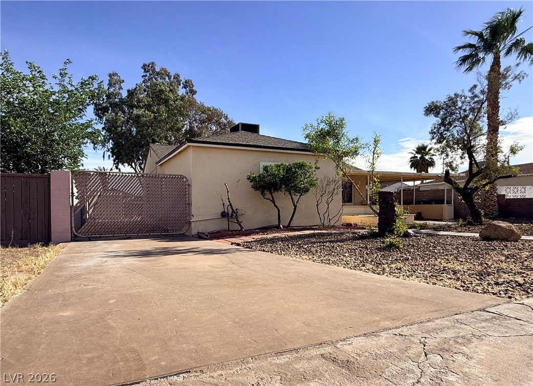 483 Hazel Street Henderson NV 89015