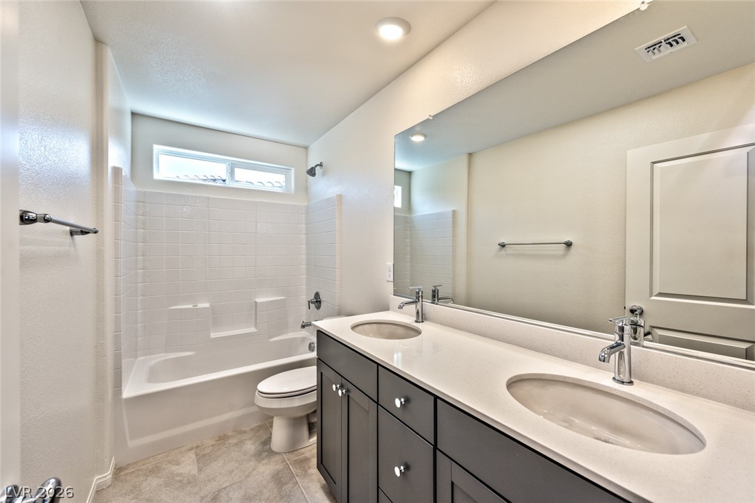 10167 Glowing Amber Street Las Vegas NV 89141