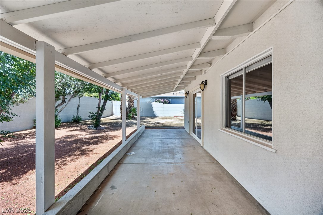 1709 Hassett Avenue Las Vegas NV 89104