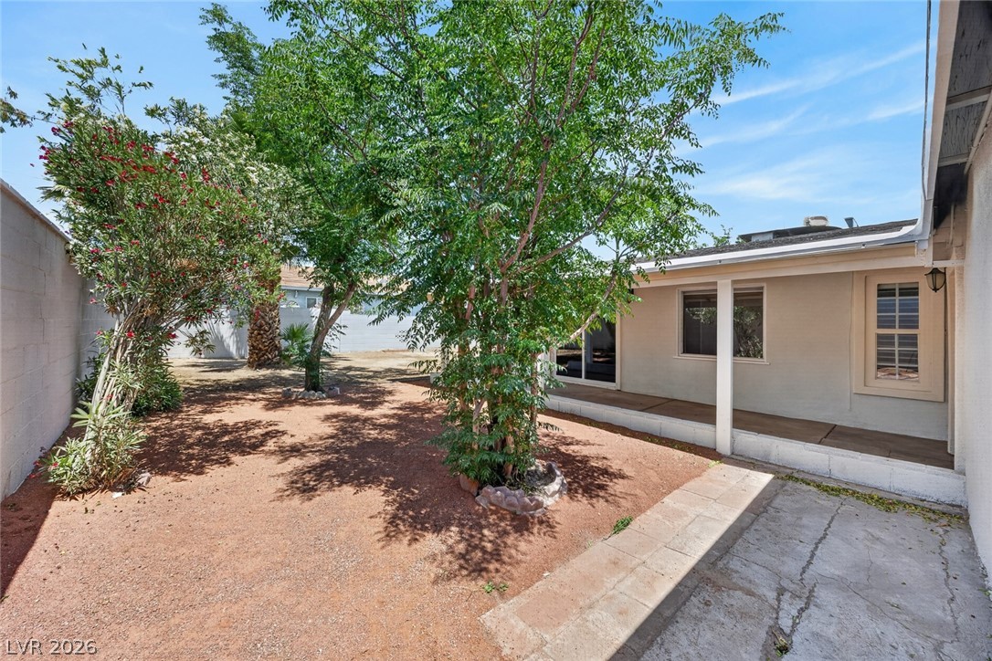 1709 Hassett Avenue Las Vegas NV 89104