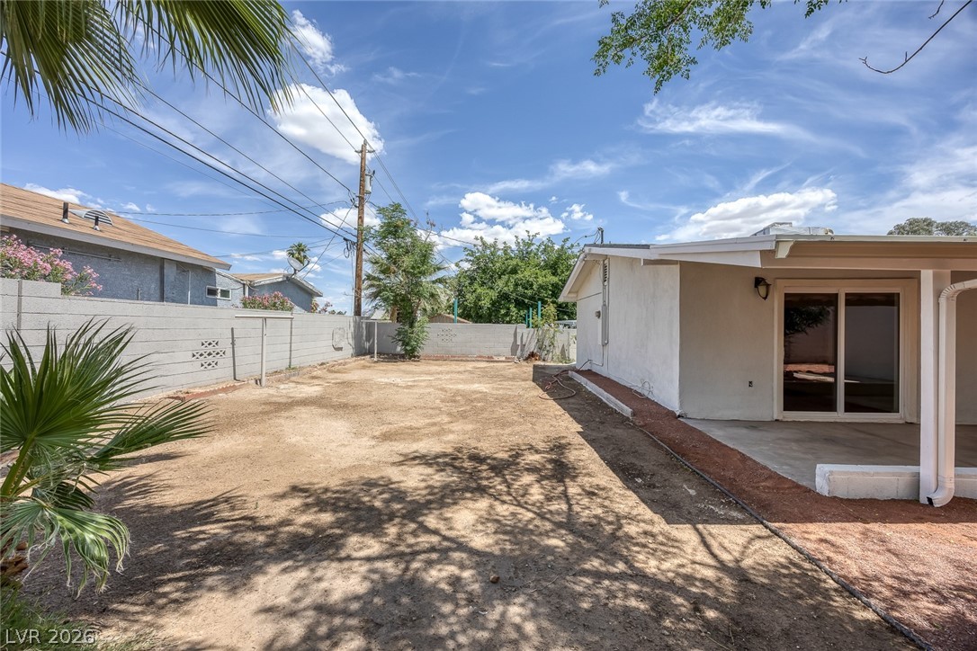 1709 Hassett Avenue Las Vegas NV 89104